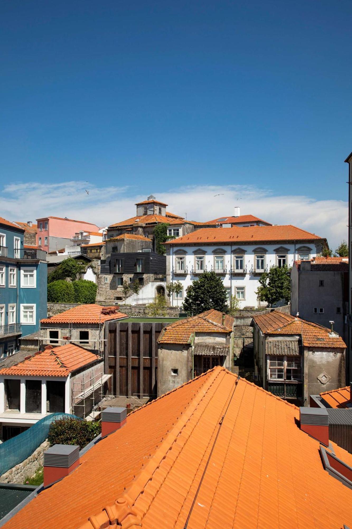 Se Catedral Porto, Tapestry Collection By Hilton 4* Oporto
