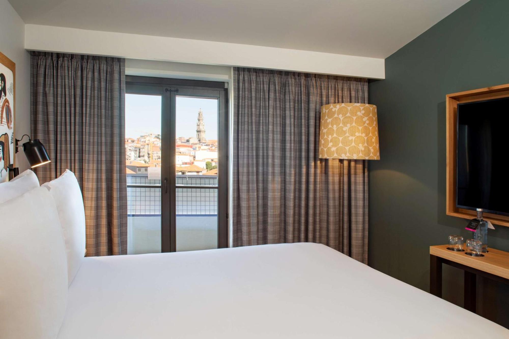 Hotel Se Catedral Porto, Tapestry Collection By Hilton Oporto