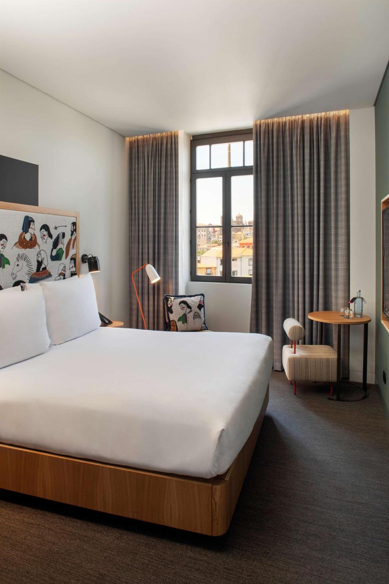 Se Catedral Porto, Tapestry Collection By Hilton Hotel Oporto
